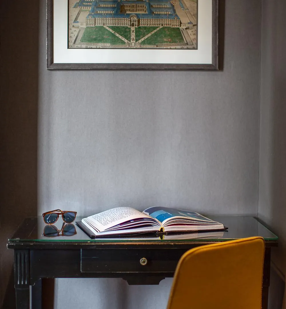 Hotel Louison Paris